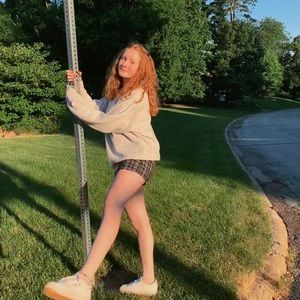 Meet your Posher, Ava